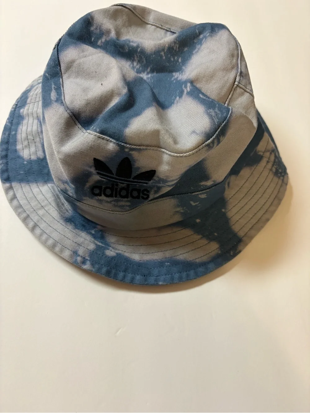 adidas originals bucket